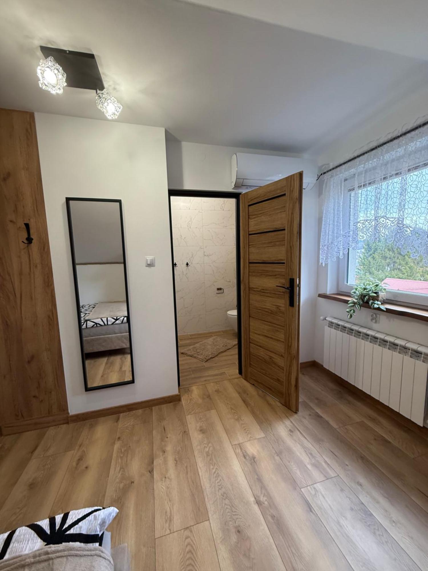 סולינה Apartament Z Tarasem I Pokoje Klimatyzowane -Drozdowka Solina מראה חיצוני תמונה